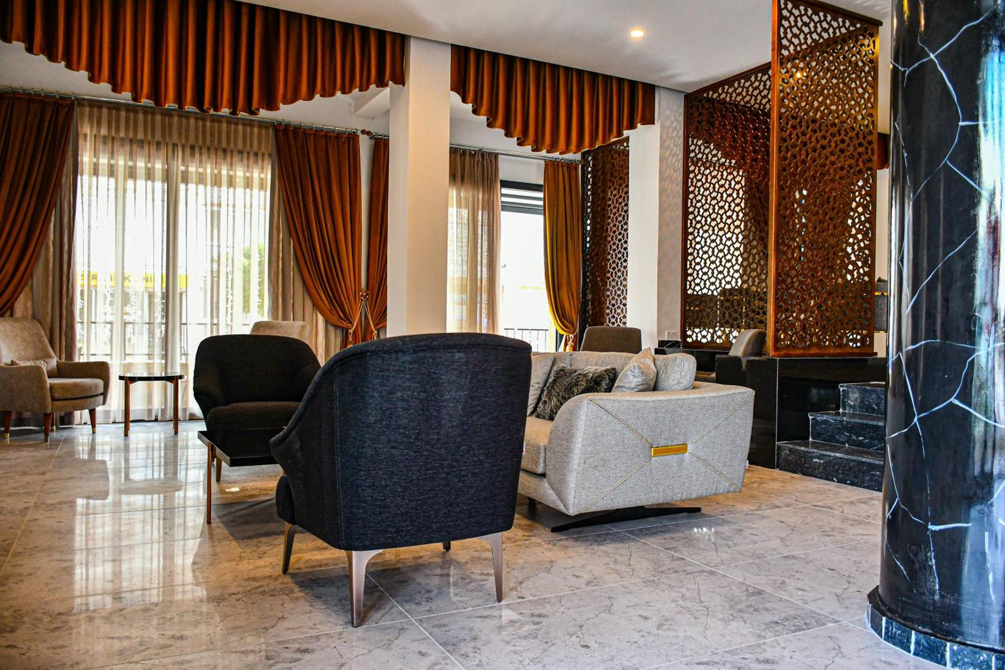Dorana Hotel Кирения Экстерьер фото