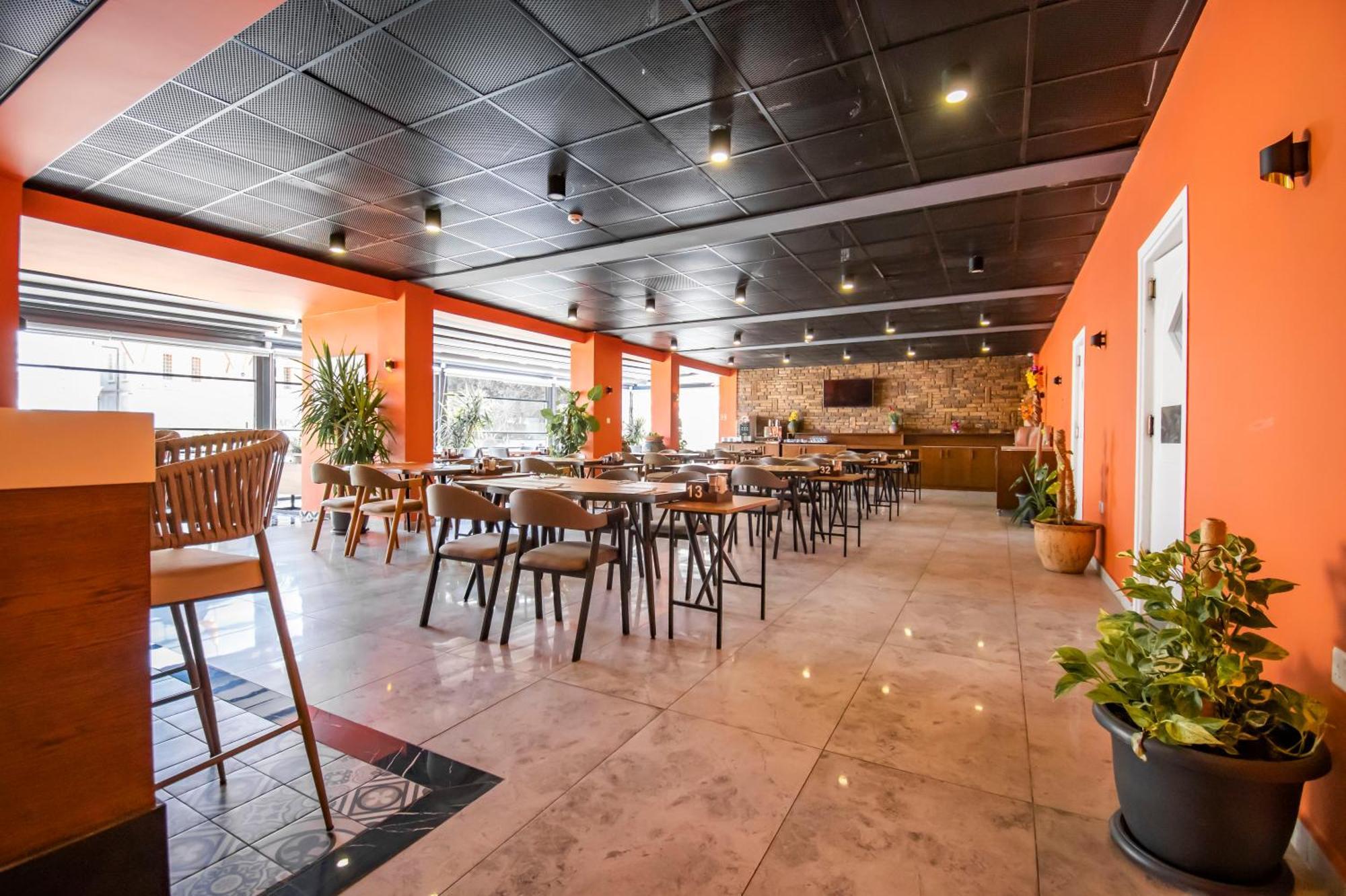 Dorana Hotel Кирения Экстерьер фото
